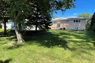 10228 S 80th Ct, Palos Hills, IL 60465 - Photo 25