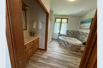 8726 E Goodfarm Road, Gardner, IL 60424 - Photo 5