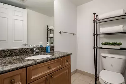 5362 W Lawrence Avenue #2W, Chicago, IL 60630 - Photo 11