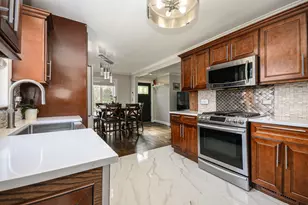 1508 Potter Rd, Park Ridge, IL 60068 - Photo 7