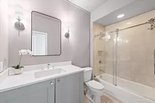 744 N Clark St, Chicago, IL 60654 - Photo 15