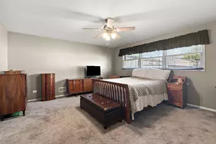 6838 Winston Dr, Tinley Park, IL 60477 - Photo 17
