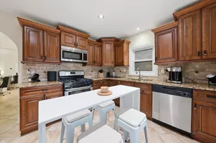 6638 S Karlov Ave, Chicago, IL 60629 - Photo 5