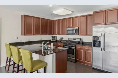 7753 Van Buren Street #211, Forest Park, IL 60130 - Photo 5