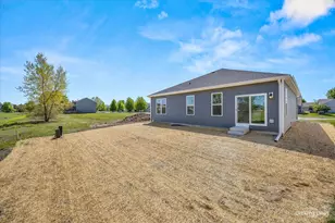 336 N Charles St, Cortland, IL 60112 - Photo 27