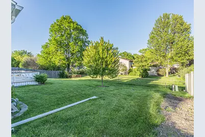 1145 N Thackeray Drive, Palatine, IL 60067 - Photo 29