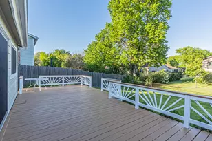 1145 N Thackeray Dr, Palatine, IL 60067 - Photo 35
