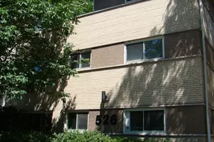 526 W Roscoe St, Chicago, IL 60657 - Photo 1