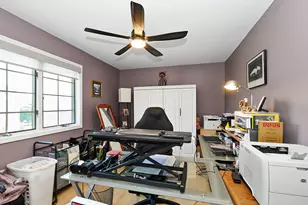 18310 Robin Ln, Homewood, IL 60430 - Photo 11