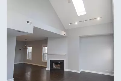 2107 W Ohio Street #2, Chicago, IL 60612 - Photo 3