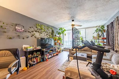 1008 Washington Boulevard #5, Oak Park, IL 60302 - Photo 3