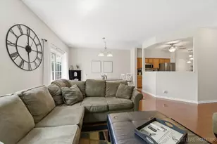 710 Riding Ln, Saint Charles, IL 60174 - Photo 7
