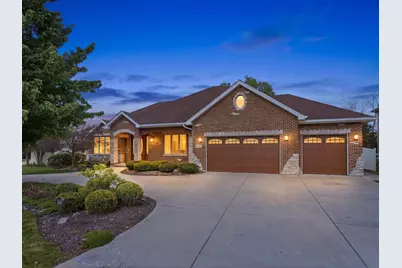5605 S Kensington Avenue, Countryside, IL 60525 - Photo 1