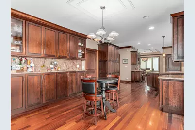 5605 S Kensington Avenue, Countryside, IL 60525 - Photo 11