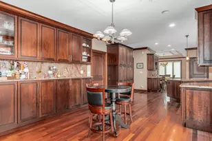 5605 S Kensington Ave, Countryside, IL 60525 - Photo 11