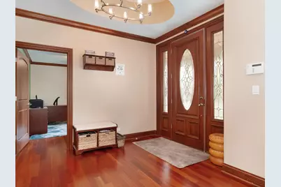 5605 S Kensington Avenue, Countryside, IL 60525 - Photo 5