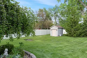 5605 S Kensington Ave, Countryside, IL 60525 - Photo 31
