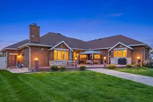 5605 S Kensington Ave, Countryside, IL 60525 - Photo 3