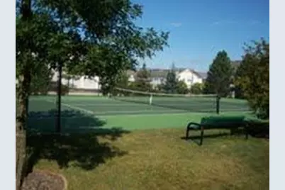 3142 Falling Waters Lane #3142, Lindenhurst, IL 60046 - Photo 11