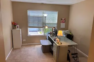 3142 Falling Waters Ln, Lindenhurst, IL 60046 - Photo 19