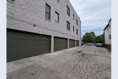 750 N Willard Court #103, Chicago, IL 60642 - Photo 23