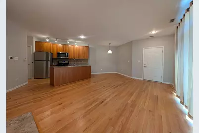 750 N Willard Court #103, Chicago, IL 60642 - Photo 5