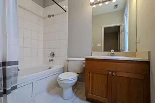 750 N Willard Ct, Chicago, IL 60642 - Photo 15