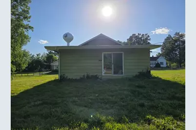 905 McClintock Avenue, Johnston City, IL 62951 - Photo 5