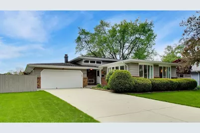 1976 Robert Street, Aurora, IL 60506 - Photo 3