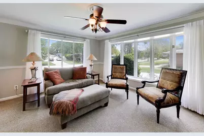 1976 Robert Street, Aurora, IL 60506 - Photo 7