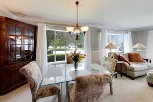 1976 Robert St, Aurora, IL 60506 - Photo 11