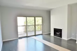 7037 S Oglesby Ave, Chicago, IL 60649 - Photo 7