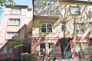 7037 S Oglesby Ave, Chicago, IL 60649 - Photo 1