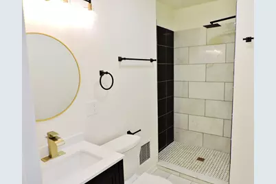 7037 S Oglesby Avenue, Chicago, IL 60649 - Photo 17
