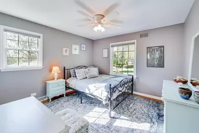 21301 N Woodland Avenue, Barrington, IL 60010 - Photo 23