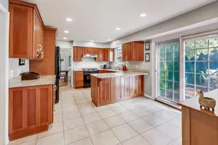 21301 N Woodland Ave, Barrington, IL 60010 - Photo 9