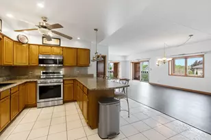 7410 W Lawrence Ave, Harwood Heights, IL 60706 - Photo 7