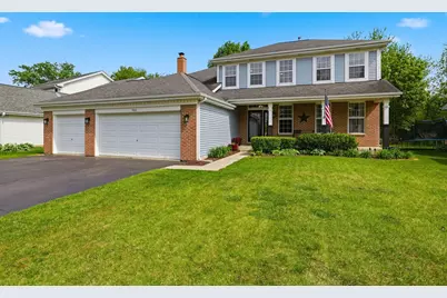400 Willow Road, Lakemoor, IL 60051 - Photo 3