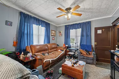 212 E Hill Street, Champaign, IL 61820 - Photo 5