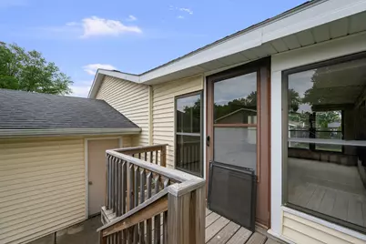 118 E Lamphere Drive, Blue Grass, IA 52726 - Photo 5