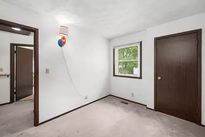 118 E Lamphere Drive, Blue Grass, IA 52726 - Photo 21