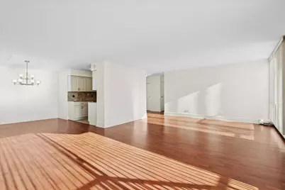 40 N Tower Road #8F, Oak Brook, IL 60523 - Photo 7