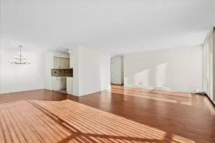 40 N Tower Rd, Oak Brook, IL 60523 - Photo 7