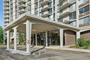 40 N Tower Rd, Oak Brook, IL 60523 - Photo 3