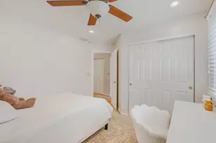 1526 Almaden Ln, Gurnee, IL 60031 - Photo 25