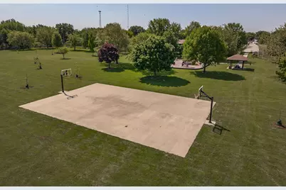 1309 W Indian Drive, Pontiac, IL 61764 - Photo 37