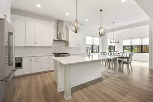 906 Cartwright Ln, Schaumburg, IL 60193 - Photo 3