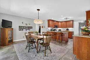 223 Willow Ln, Geneva, IL 60134 - Photo 11