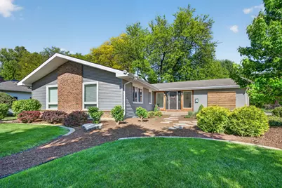 223 Willow Lane, Geneva, IL 60134 - Photo 1