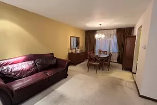 532 S Blackstone Ave, Glenwood, IL 60425 - Photo 3